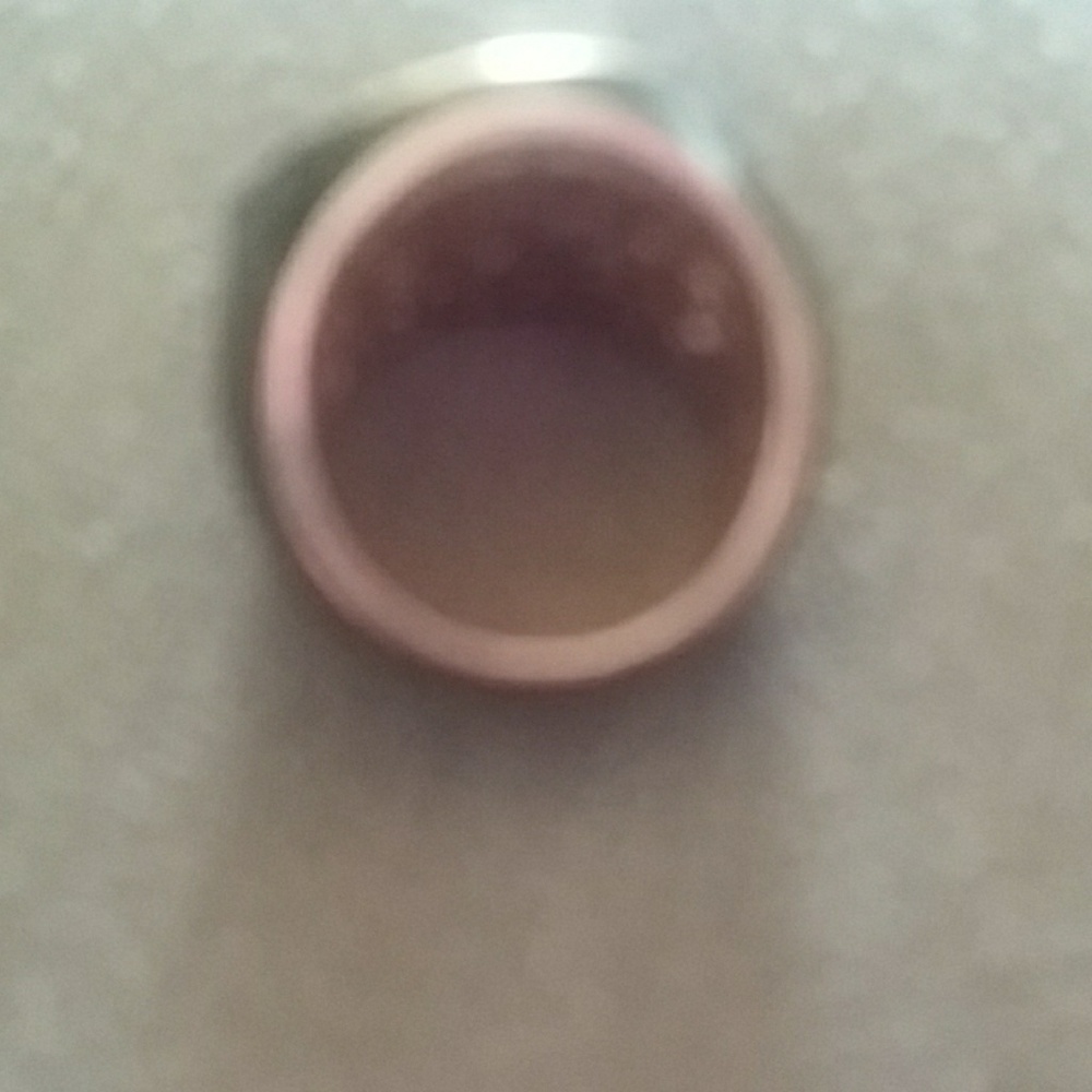 Ring - Picture 2 of 2